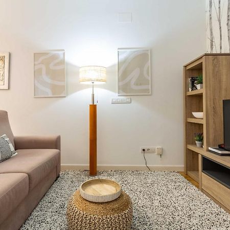 Mit House Ayala En Madrid Apartment Exterior photo