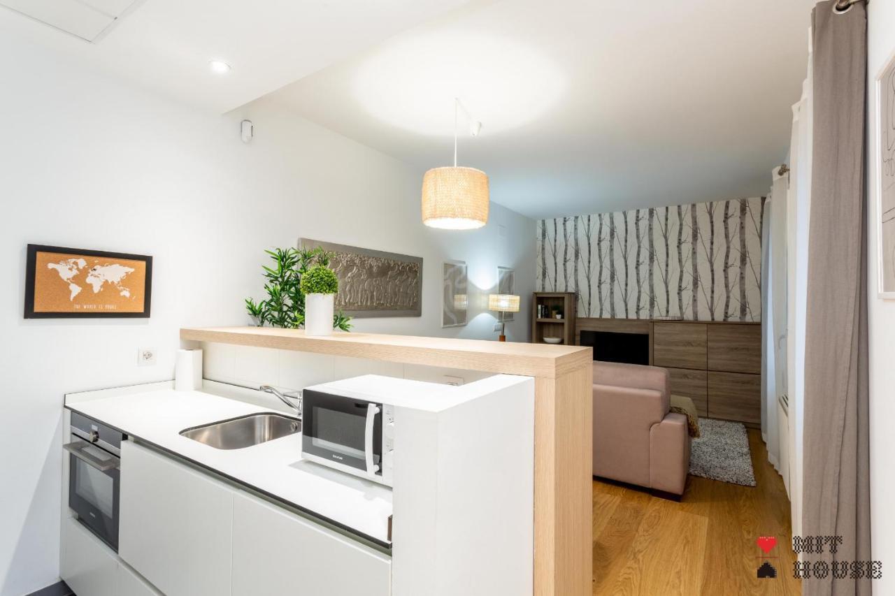 Mit House Ayala En Madrid Apartment Exterior photo