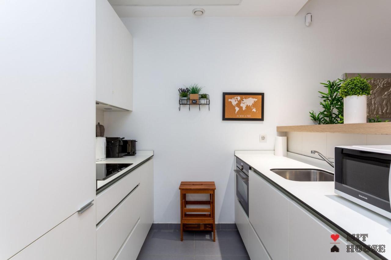 Mit House Ayala En Madrid Apartment Exterior photo